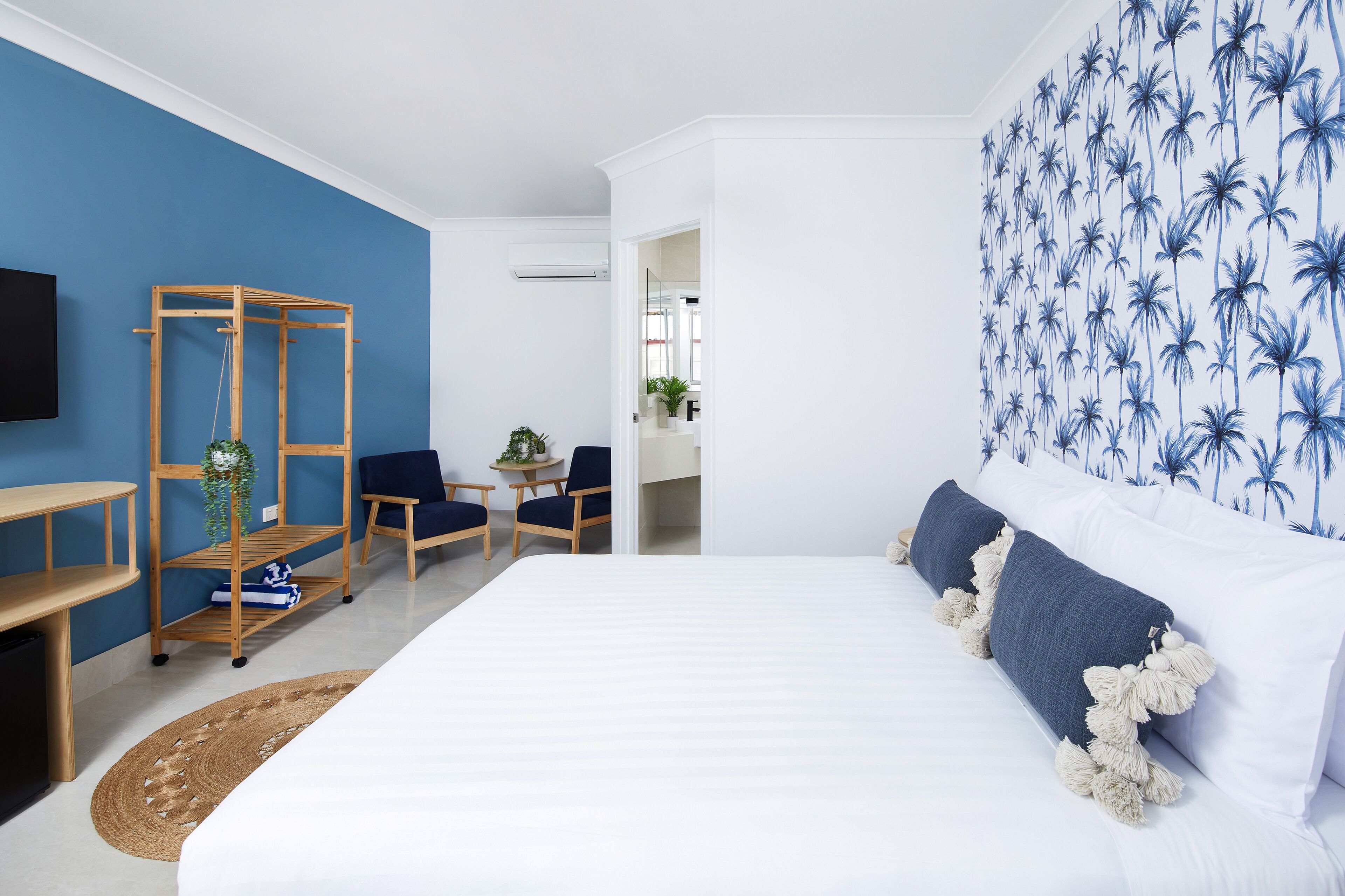 palm deluxe queen room with balcony | view from room