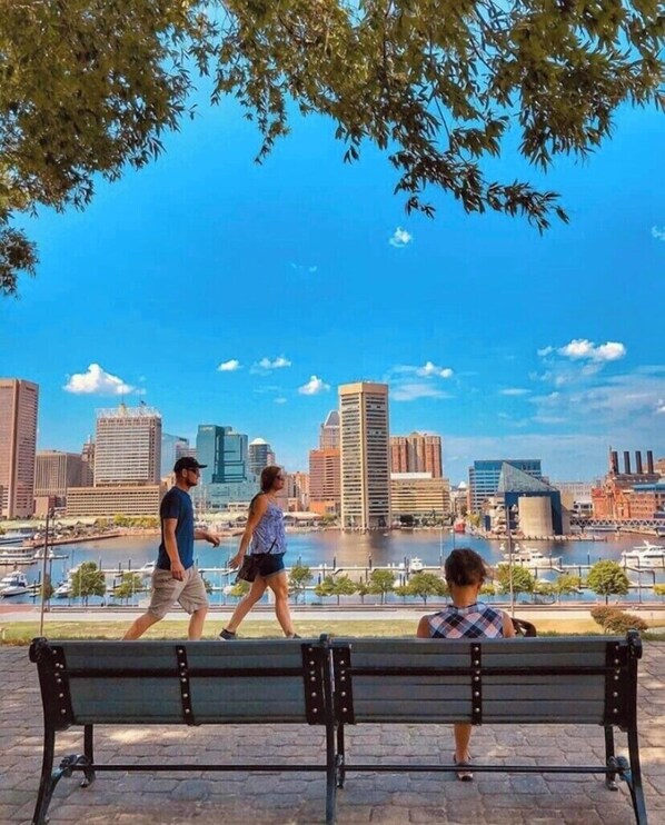 Property grounds - 💎 Sanitized*LUXURY* Relaxing*MODERN APT In the HEART OF DOWNTOWN (Baltimore)