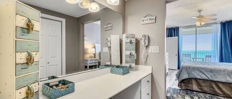 3 chambres, lit parapluie, Wi-Fi, draps fournis