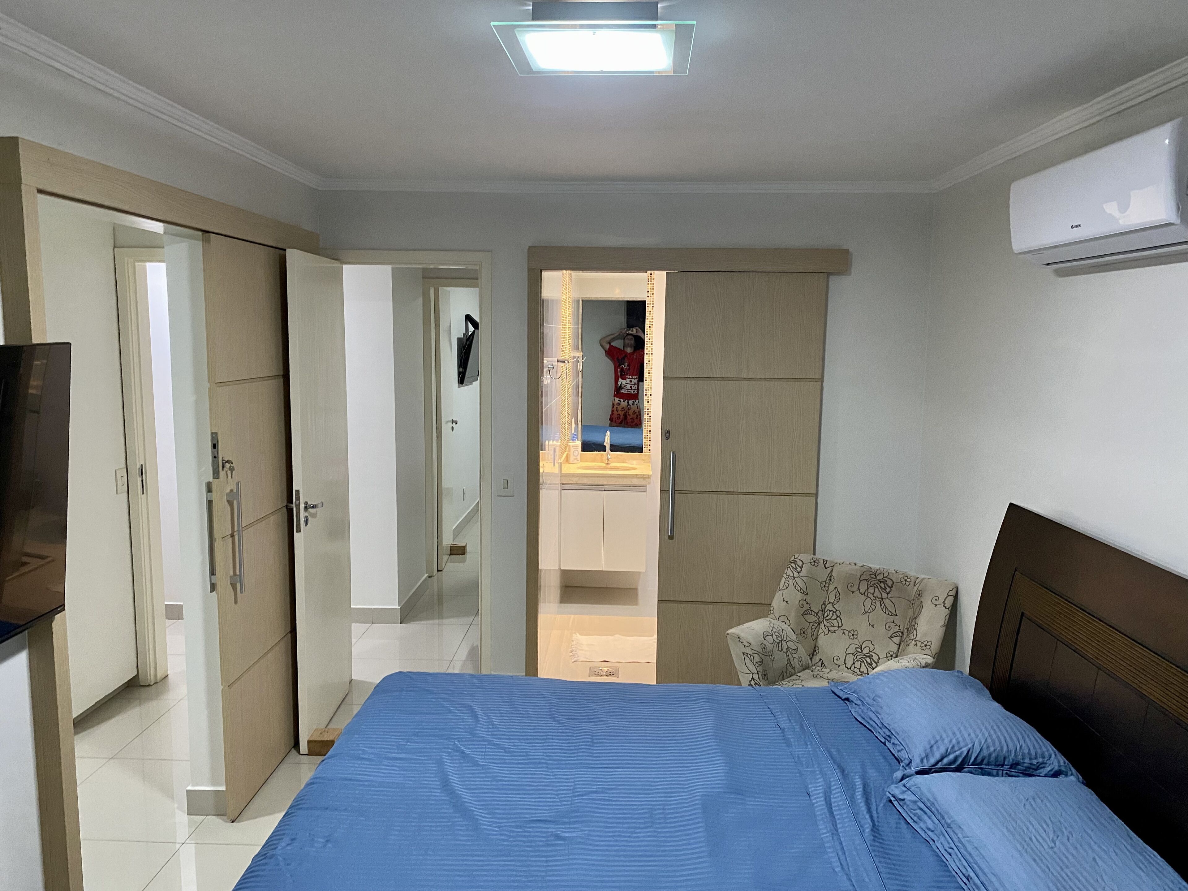 4 habitaciones y wifi gratis 