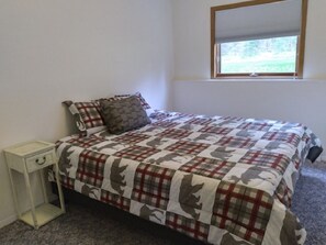 3 bedrooms, free WiFi, bed sheets