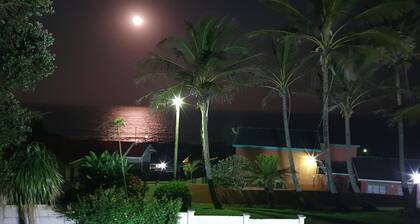 Beach Apartment With Breathtaking Ocean Views - 3min Walk to the Beach. - Relax