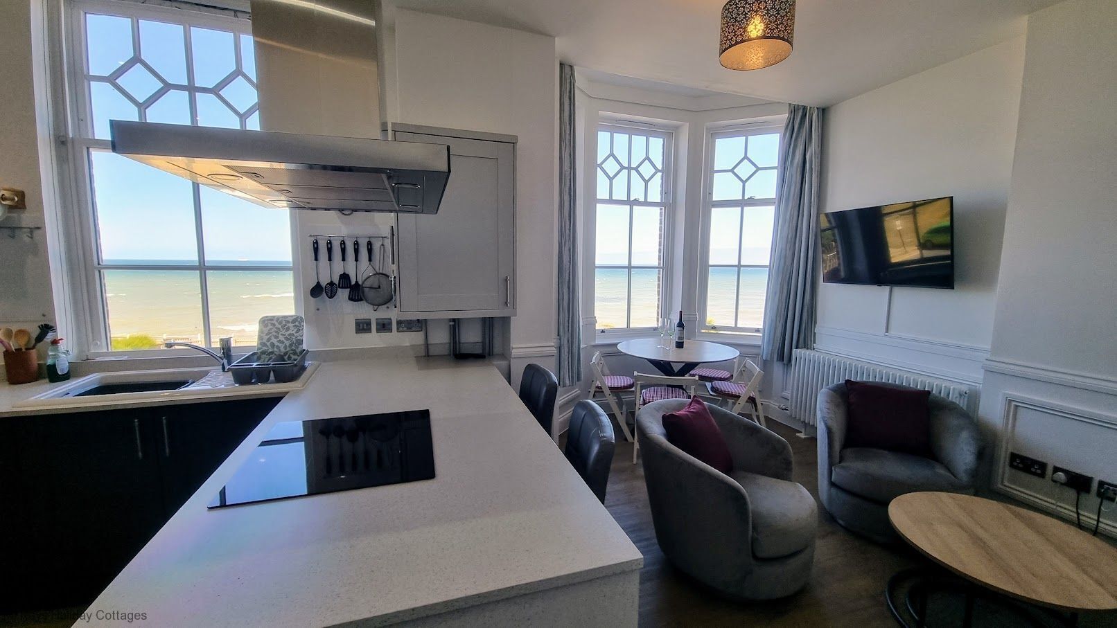 Microwave, dishwasher
