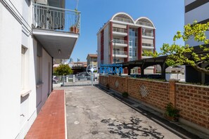 Exterior - •Dream Vacation•A Stone's Throw From the Sea[Park] (Lido di Jesolo)
