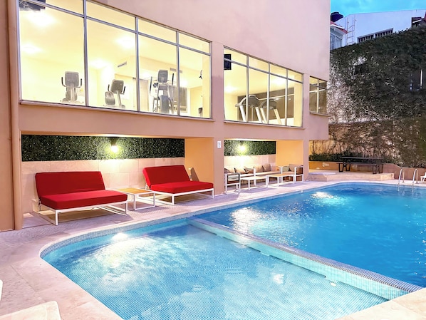 Outdoor pool - Topacio7 Residencial by Vecino Stays (Boca del Río)