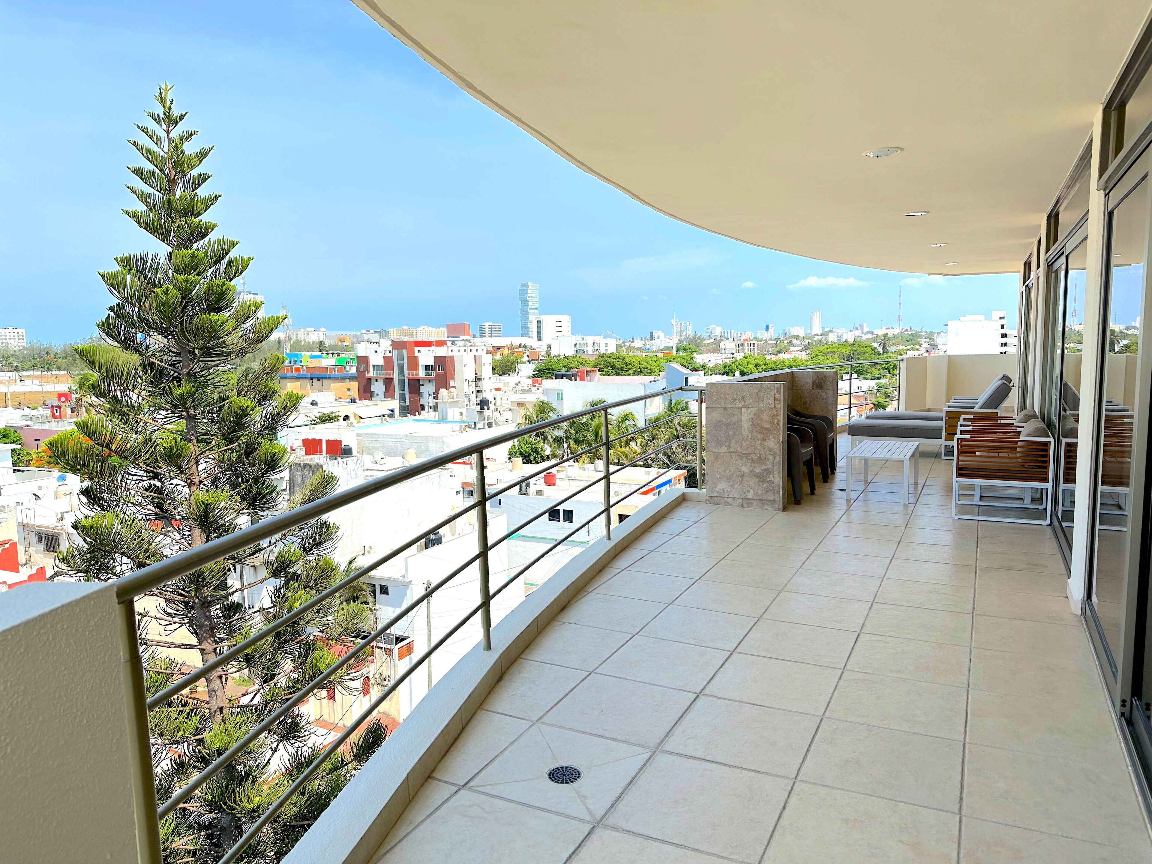 Penthouse panorámico | Balcón