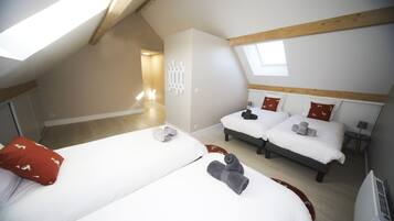 3 chambres, bureau, fer et planche Ă repasser, Wi-Fi gratuit