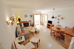 TV, DVD player, stereo