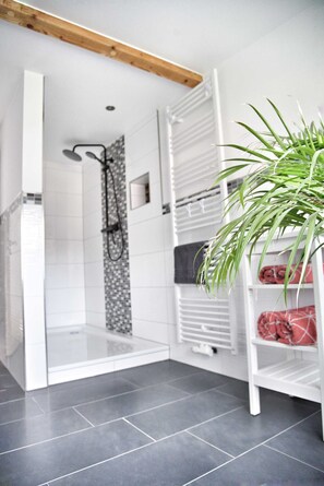 Imagen sin descripción, 5 de 24, botón