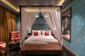 Grand Suite, Bathtub | Egyptian cotton sheets, premium bedding, down comforters - Historia Royal (Udaipur)