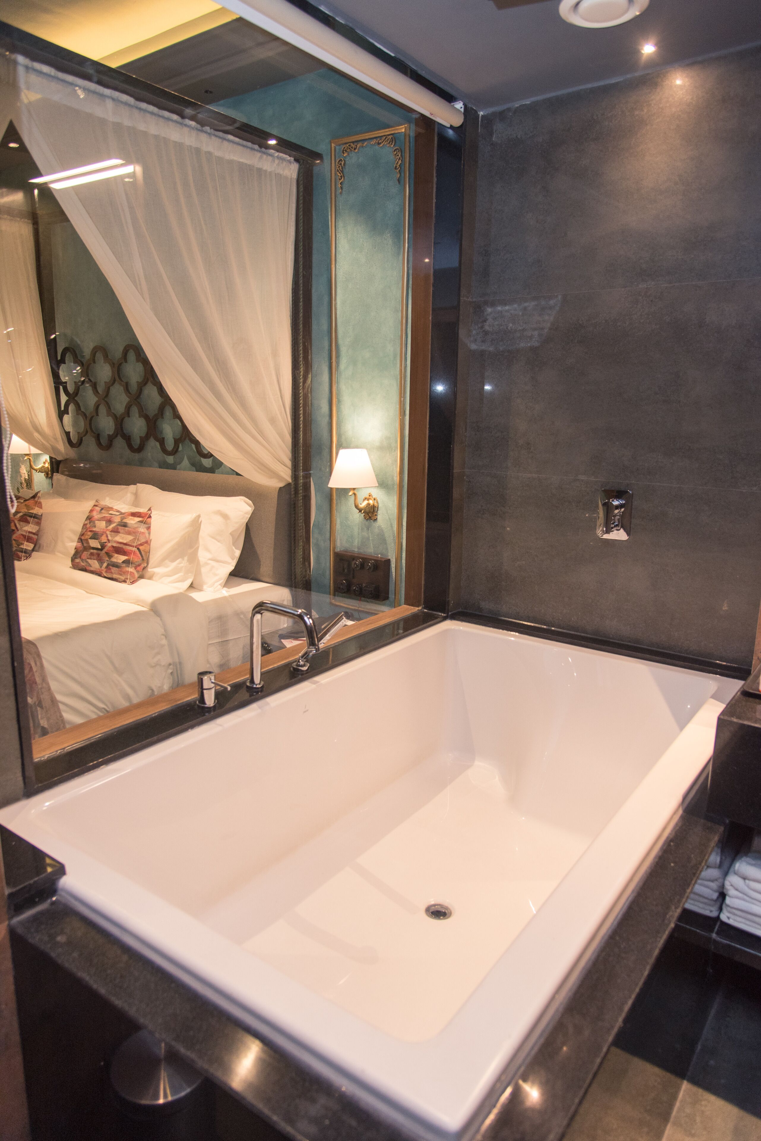 Photo - Historia Royal