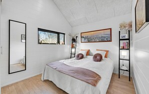 4 habitaciones, cuna de viaje y wifi gratis