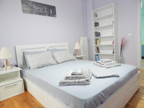 Apartamento | 1 dormitorio, tabla de planchar con plancha, wifi gratis y ropa de cama