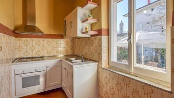 Kühlschrank, Ofen, Geschirrspüler