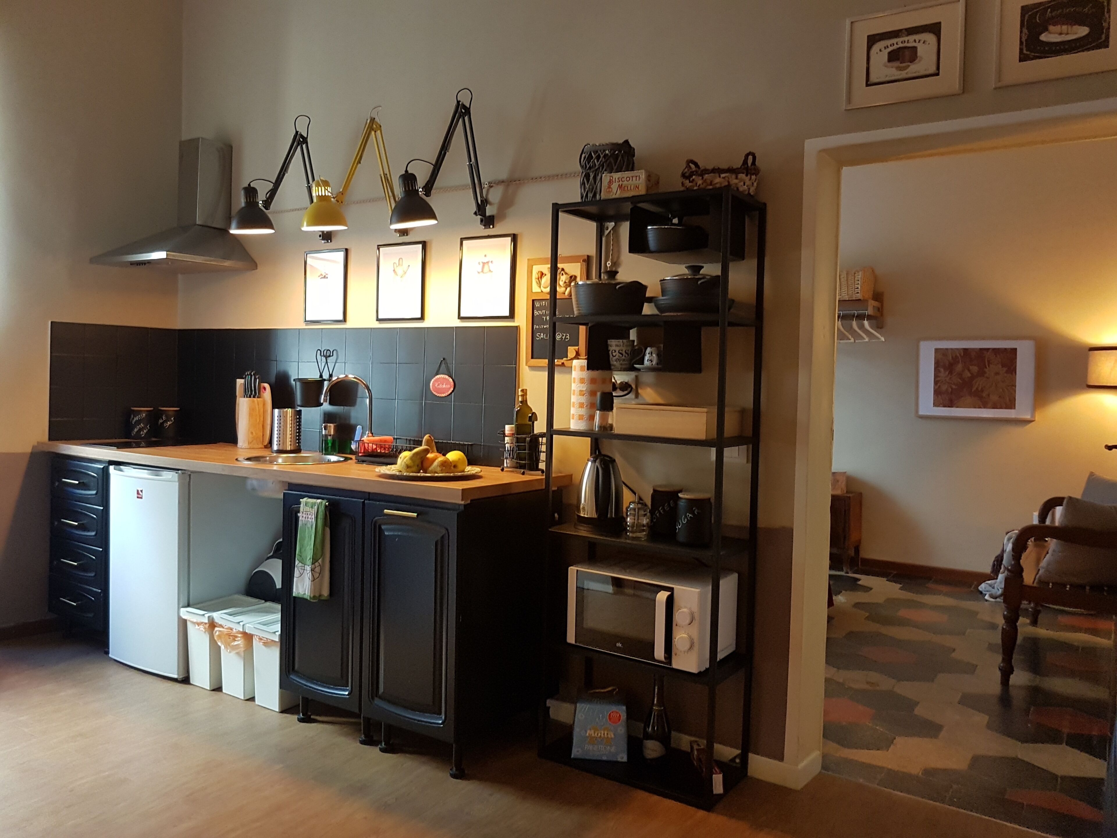 Fridge, microwave, stovetop, electric kettle