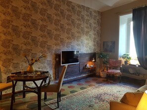 Smart-TV, Bücher