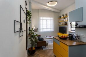 De Blue | 1 chambre, literie de qualité, décor unique, ameublement unique
