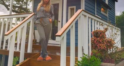 Tiny House Morning Gloring - spectacular view