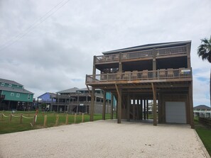 Exterior - Top View: 5  BR, 4  BA House in Crystal Beach, Sleeps 18 (Bolivar Peninsula)