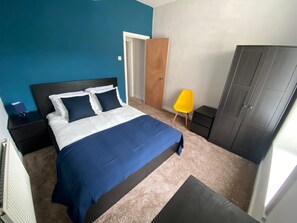 Premium Townhome | Laptop workspace, iron/ironing board, free WiFi