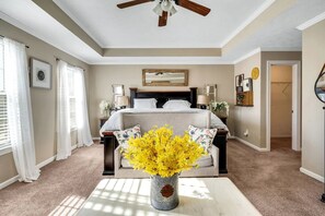 4 bedrooms, in-room safe, iron/ironing board, WiFi
