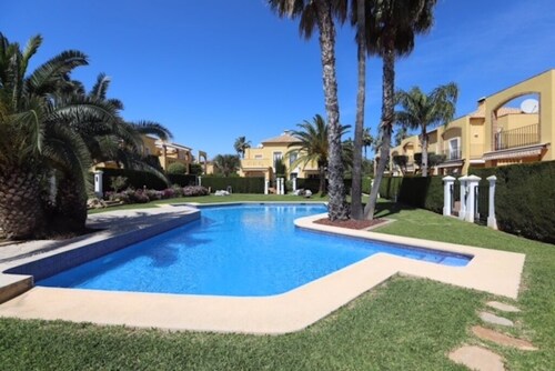 Casa Dream Holiday - with pool, private garden and close to the beach 