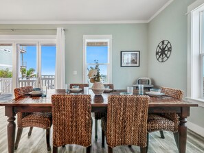 Dining - San Dawg: 5 BR Home - Amazing pool, Beachfront, Sleeps 14, Pet Friendly (Cape San Blas)