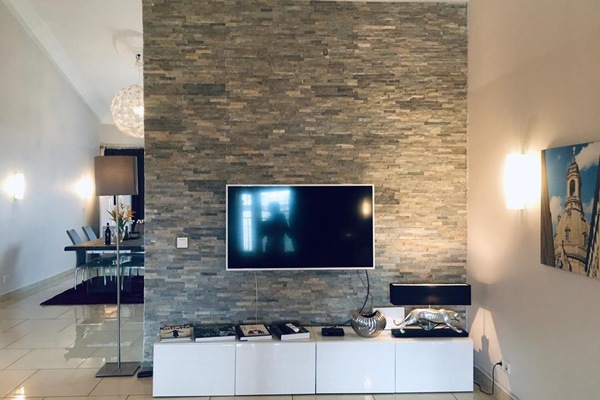 House | Living room