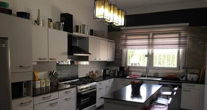 Stunning 3-bed House in Tema-ahenfie Villa