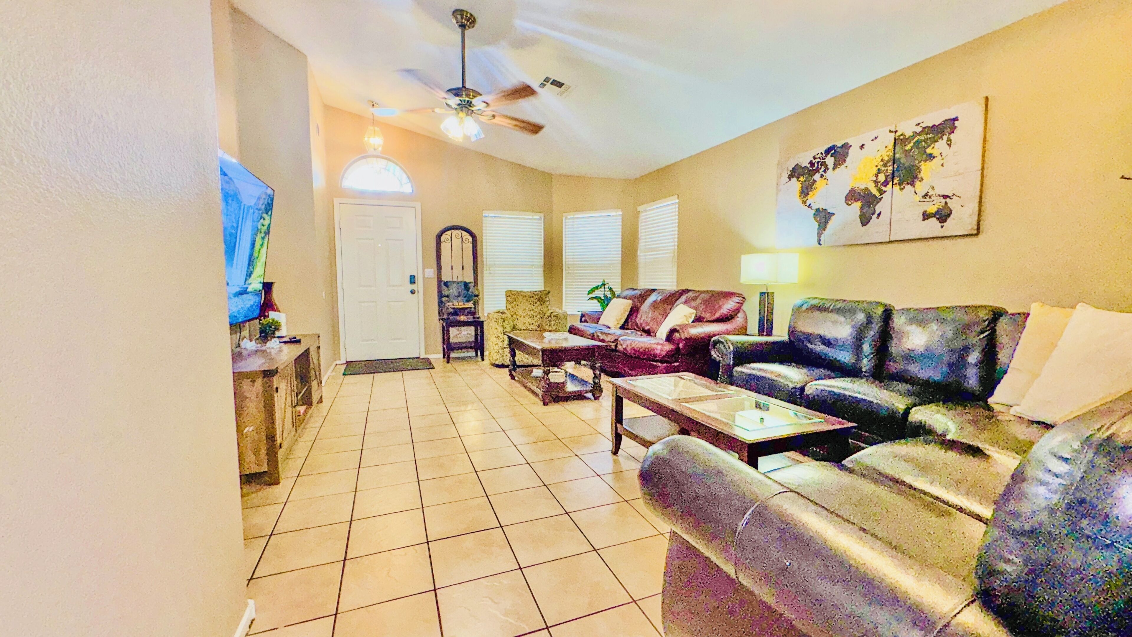 Smart TV, DVD player