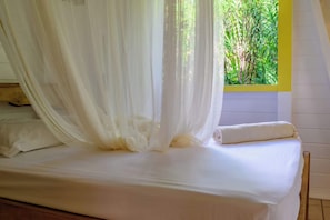 2 quartos, ferros/tábuas de passar roupa, Wi-Fi de cortesia