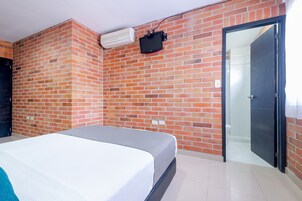 Ropa de cama hipoalergénica, wifi gratis y ropa de cama 