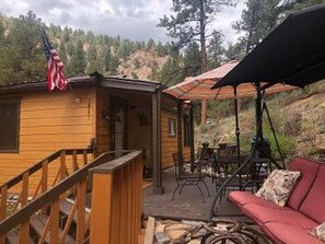 Property grounds - Base Camp 126 Cabin CLOSED FOR BUSINESS UNTIL MAY 2026. (Pine)