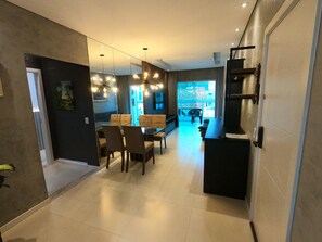 Interior - apt 2 suites in Praia dos Amores (Balneário Camboriú)