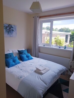 2 bedrooms, iron/ironing board, travel crib, free WiFi