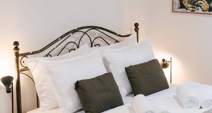 A peaceful haven in a medieval seaside town