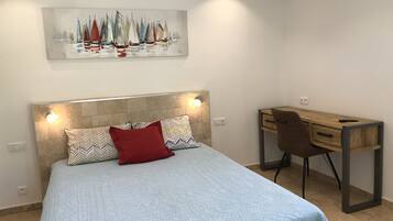 1 bedroom, WiFi, bed sheets