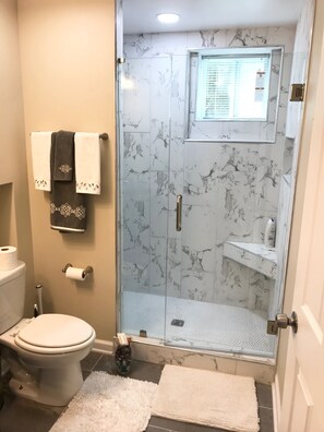 Shower, towels