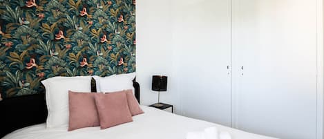 2 chambres, fer et planche Ă repasser, Wi-Fi gratuit, draps fournis