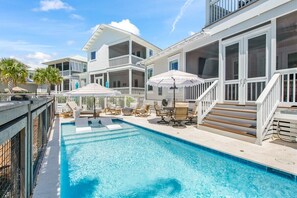 A heated pool - PRIVATE POOL, LSV, BIKES! NatureWalk STUNNER! (Santa Rosa Beach)
