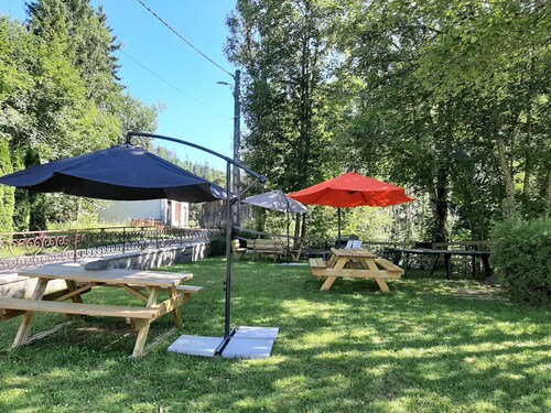 LE LYNX in a charming property in the heart of the Source-Bleue site