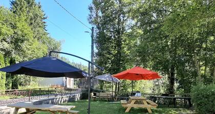 LE LYNX in a charming property in the heart of the Source-Bleue site