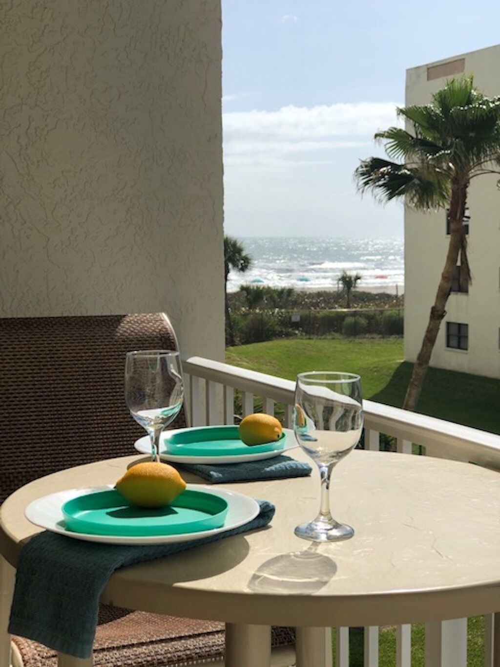 Sandcastles - Southern Exposure 2 bedroom condo - Beautiful and Relaxing!