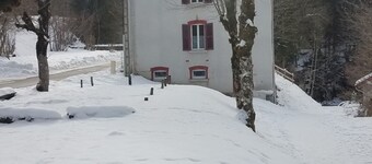 LE GRAND TETRAS in a charming property in the heart of the Blue Spring area