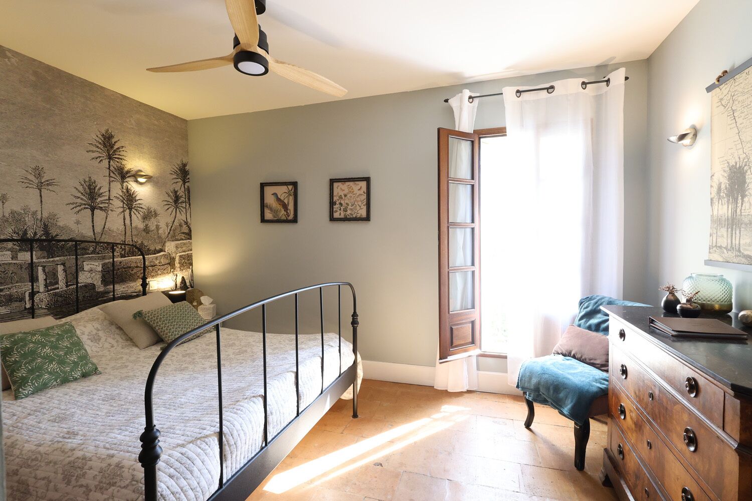 디럭스 더블룸 (Syrah)