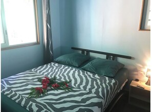 2 chambres, bureau, fer et planche à repasser, Wi-Fi