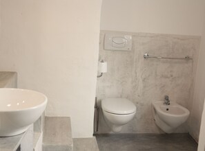 Bruser, bidet