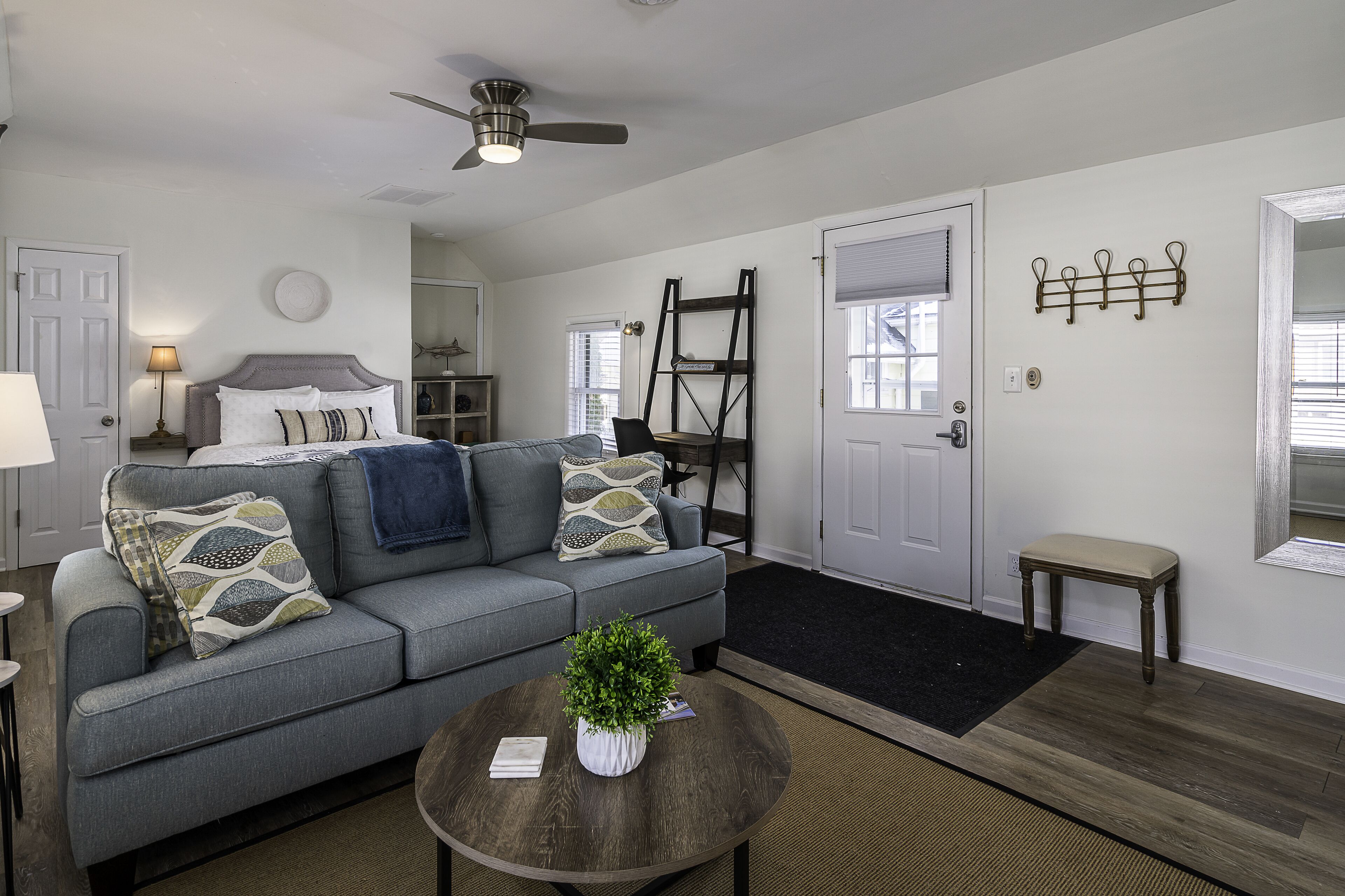 1 camera, una scrivania, ferro/asse da stiro, Wi-Fi gratuito