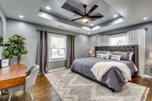 Room - TheRedDoorBnbATL! Atlanta's Luxe Retreat! (Atlanta)