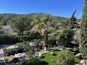 Property grounds - 3 min walk to the beach! Villa Les Issambres 3 rooms 6pers (Les Issambres)